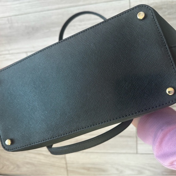 Kate Spade Classic Black small Dally Laurel tote shoulder bag EUC zip top - Picture 4 of 5